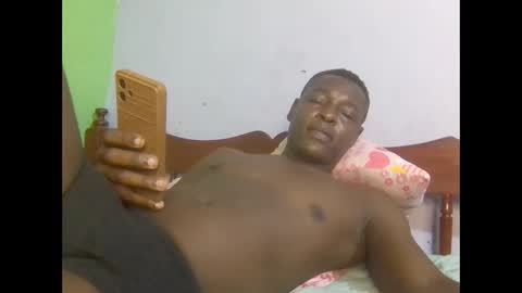 sweet540020 online show from May 24, 11:11 pm