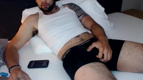 TallAndHung4You online show from June 5, 3:55 am