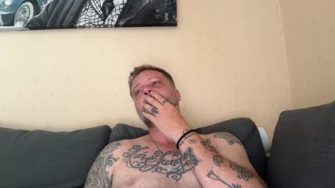 tattoomanforgirls online show from June 23, 11:36 am
