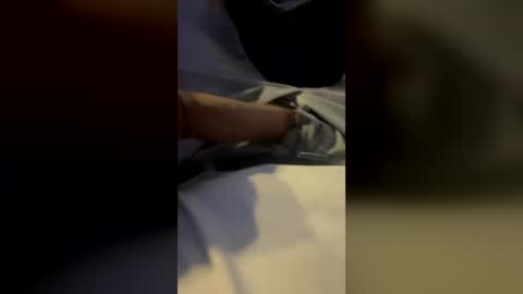 tbombzdd online show from July 15, 12:39 am