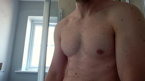 theone_123 online show from May 9, 11:11 am