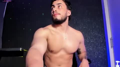 THIAGO MENESES online show from June 28, 5:24 am
