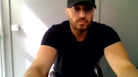 titan_heart online show from July 28, 2:13 pm