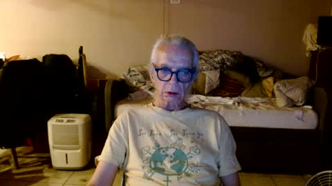 tom112292014 online show from July 14, 3:11 am
