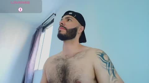 Tommel Bailey online show from May 23, 12:54 pm