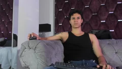 Tony Benedetti online show from July 11, 10:23 pm