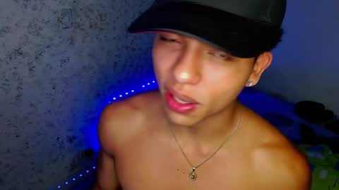 tonydesire_ online show from June 10, 8:53 pm
