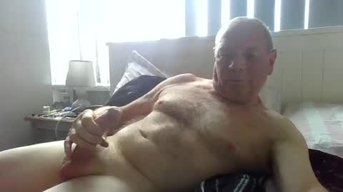 tonygib1962 online show from July 7, 3:16 pm