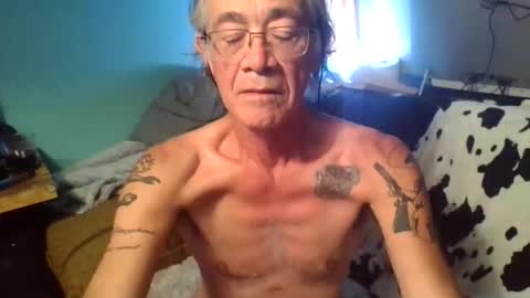 trashdiamond online show from April 14, 6:13 am