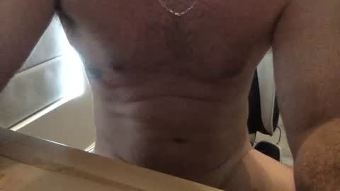 TravisKenn online show from August 1, 1:21 pm