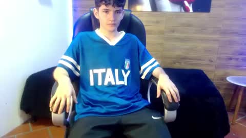 trevor_mob online show from July 2, 4:02 pm