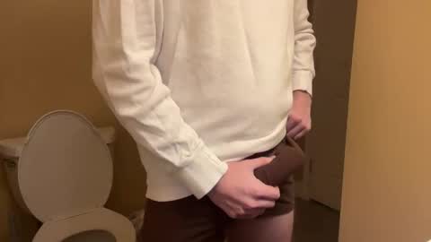 treybigdick5 online show from May 28, 8:40 pm