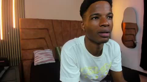 tyson_reed online show from June 25, 11:59 am