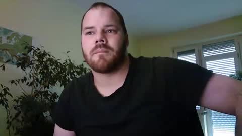 Uncut Strong online show from April 3, 3:31 pm