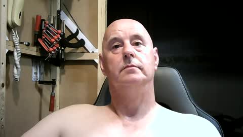 Brian. online show from July 10, 8:54 pm