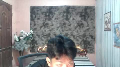 urdreamboy_doms online show from July 28, 11:17 am