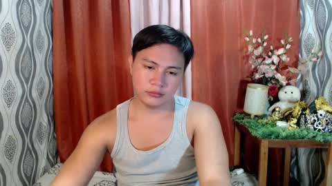 urhunky_ivan online show from February 9, 8:02 pm