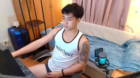 ander online show from May 17, 11:39 am