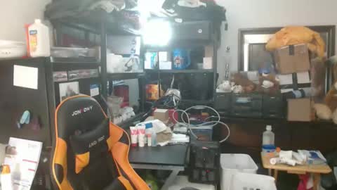 Eric online show from June 5, 2:05 am