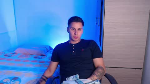 VALENTINO online show from April 13, 12:33 am