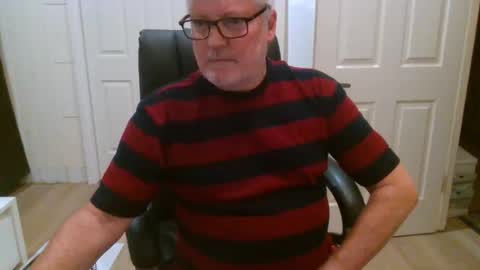 viper654321 online show from June 7, 7:26 am