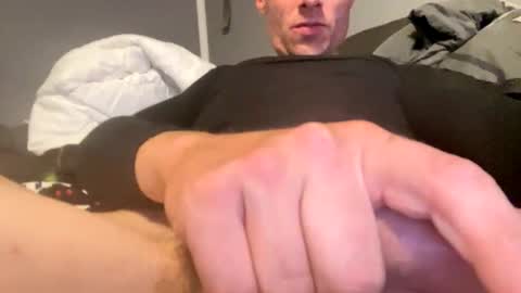 vulvanator0815 online show from May 20, 8:04 pm