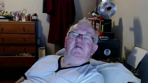 Wetroller online show from May 29, 11:31 am