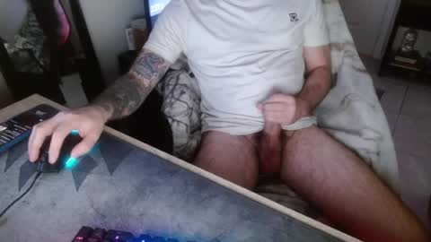 whitebubblebutt44 online show from July 28, 7:15 pm