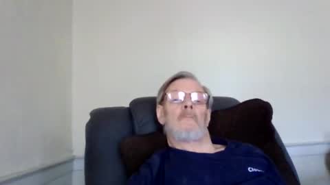 widoweddick online show from November 1, 2:54 pm