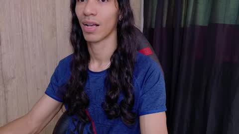 willy_veins online show from March 26, 11:25 am