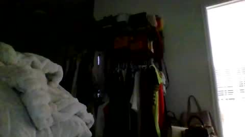 wishyouwasm3 online show from May 9, 8:26 am