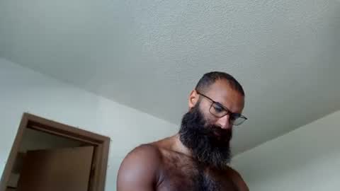 woof_wolf37 online show from June 14, 3:47 pm