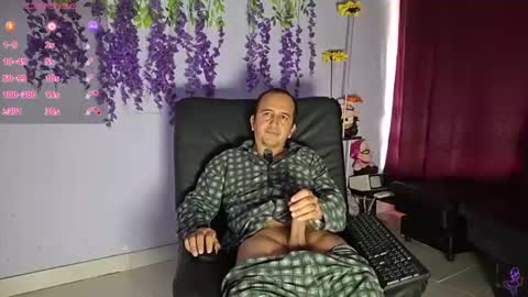 Hazzan online show from July 3, 2:45 pm