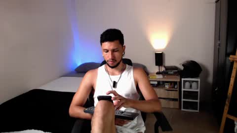 yeff online show from July 17, 12:51 am