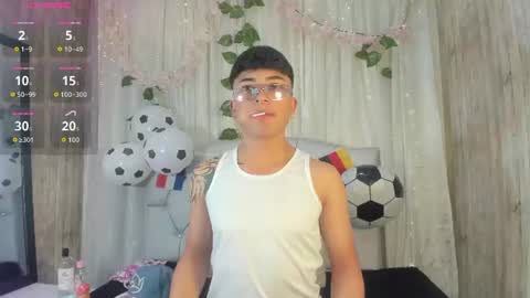 your_kitty_boy online show from July 2, 7:53 pm