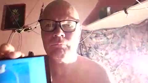 yourfans78gt31 online show from May 9, 10:22 pm