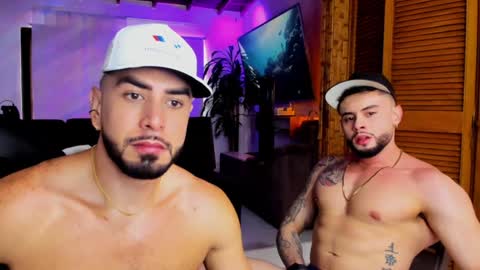 Zac  Jhordan online show from December 11, 2:17 pm