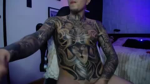 zac_muller1 online show from July 5, 4:19 am