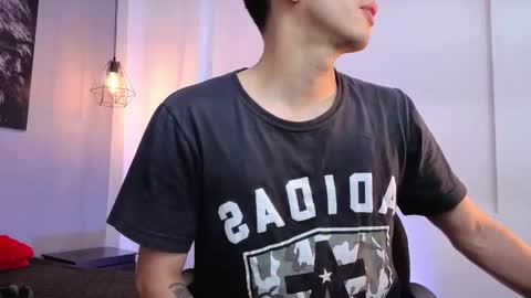 zack_isback online show from May 26, 7:54 pm