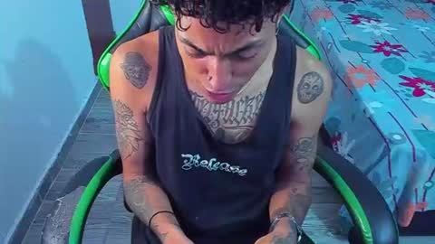 BiG Zafiro online show from June 15, 3:37 pm