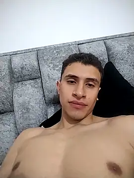 ospina0420 online show from February 5, 3:52 pm