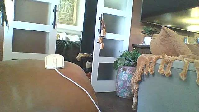 carlosxxx213 online show from August 2, 9:24 pm
