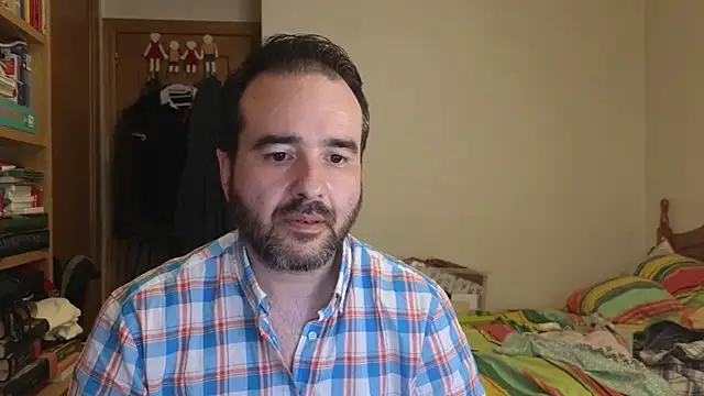 curiosillo83 online show from June 4, 3:29 pm