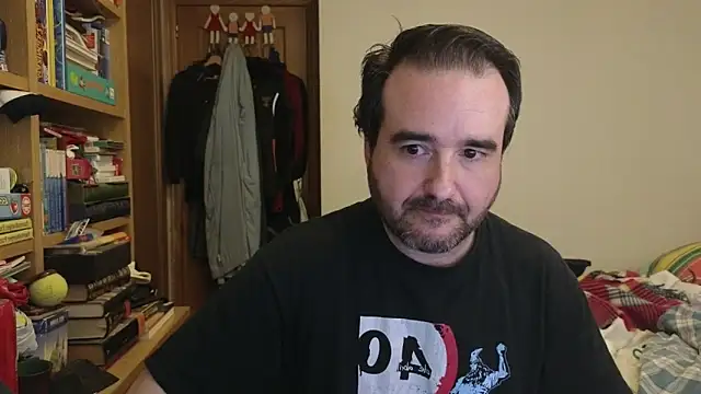 curiosillo83 online show from March 24, 5:18 pm