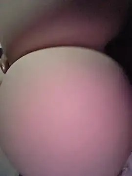 parker321516 online show from May 18, 2:52 am