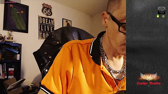 LeatherBrudda69 online show from August 8, 5:58 am