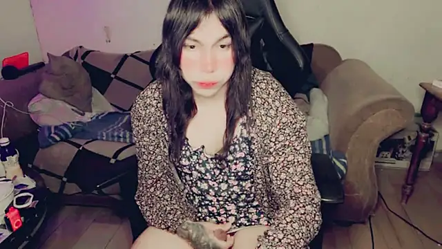 evelyntvsexy online show from March 23, 5:32 am