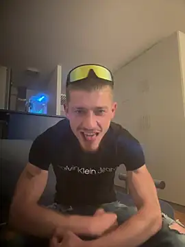 bosnianhot online show from June 6, 6:03 pm
