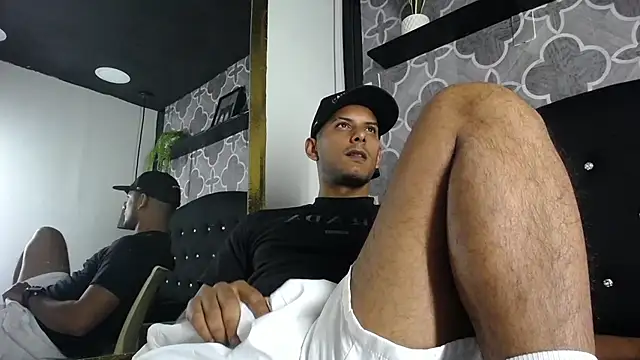 Chris Dick23 online show from July 10, 3:54 am