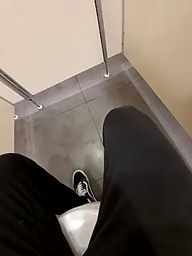 sevvvvsevvvv1 online show from March 12, 12:02 pm